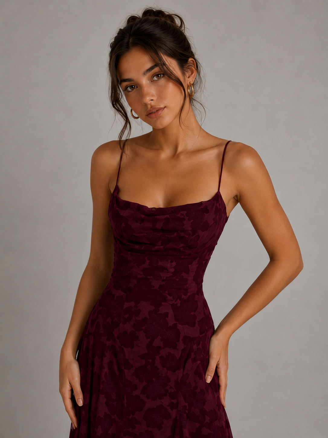 SOFIA – ROBE LONGUE EN DENTELLE FLORALE