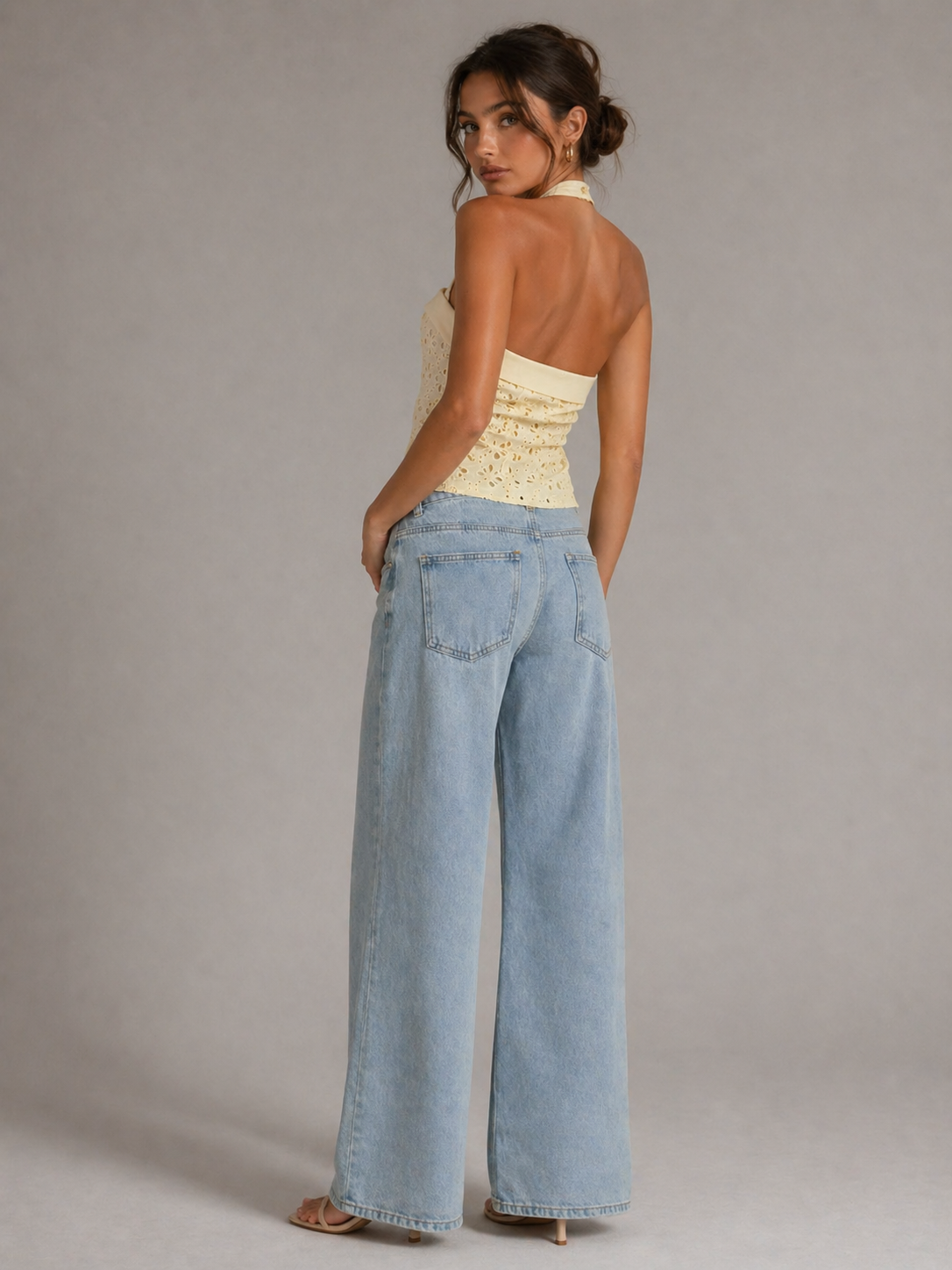 ROSELLE – TOP BUSTIER BRODÉ À BRETELLES HALTER