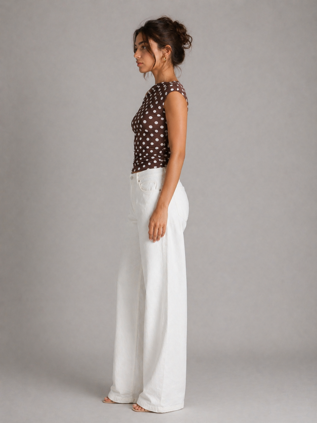 POLKA – TOP ASYMÉTRIQUE À POIS