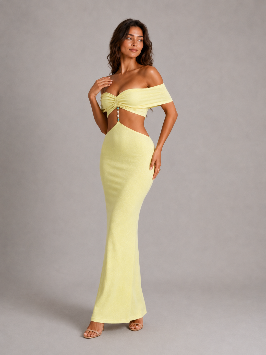 LÉA | ROBE MAXI ÉLÉGANTE À DÉCOUPES RAFFINÉES