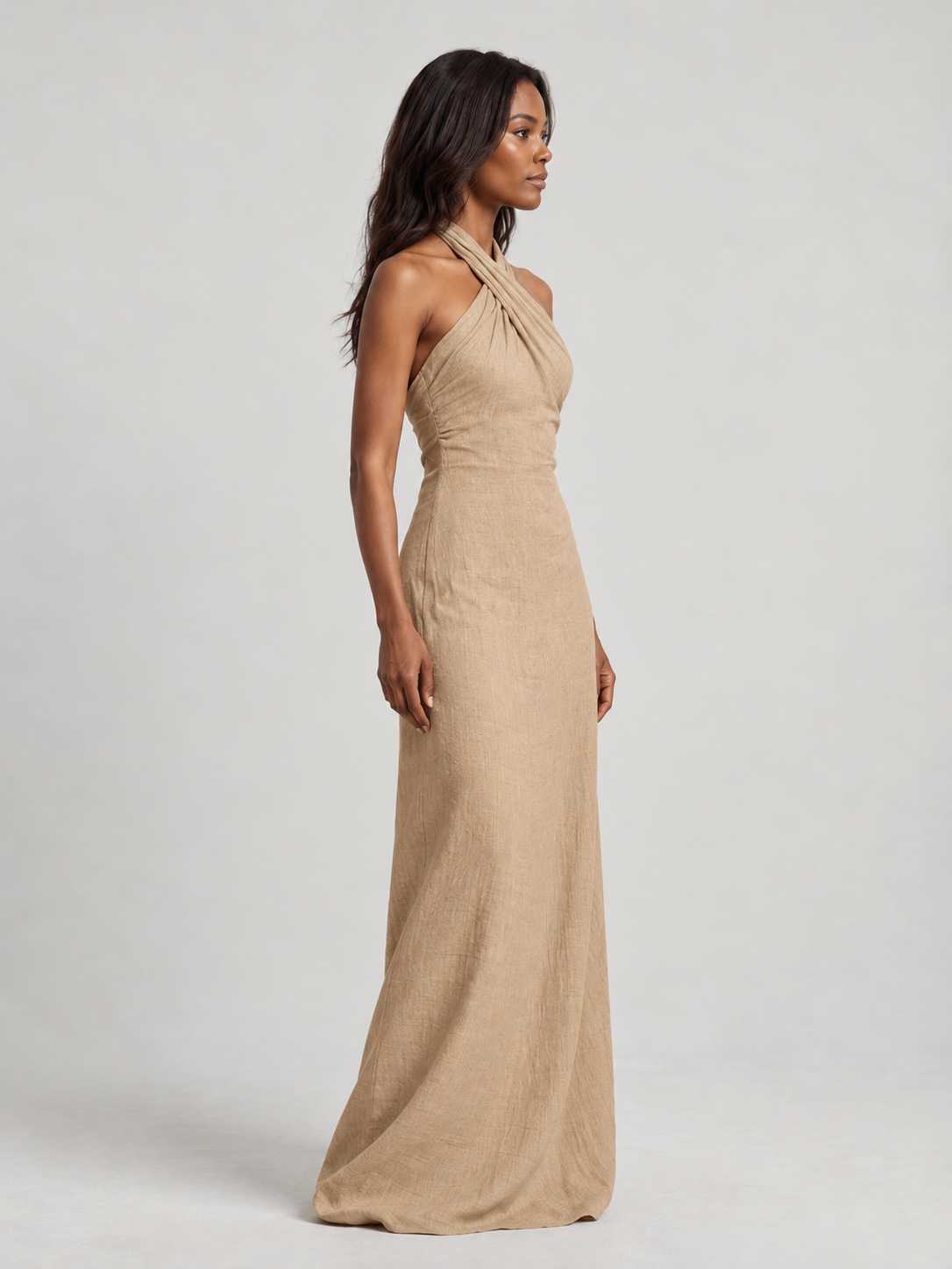 Sophie | Robe longue élégante avec coupe fluide et col halter