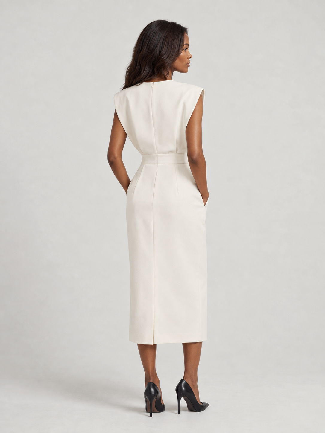 Sophie™ | Robe midi ajustée avec boutons dorés