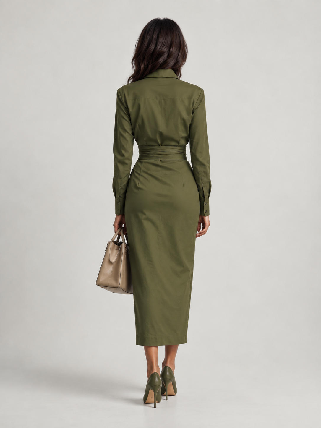 Robe portefeuille satinée avec ceinture – Vert élégant