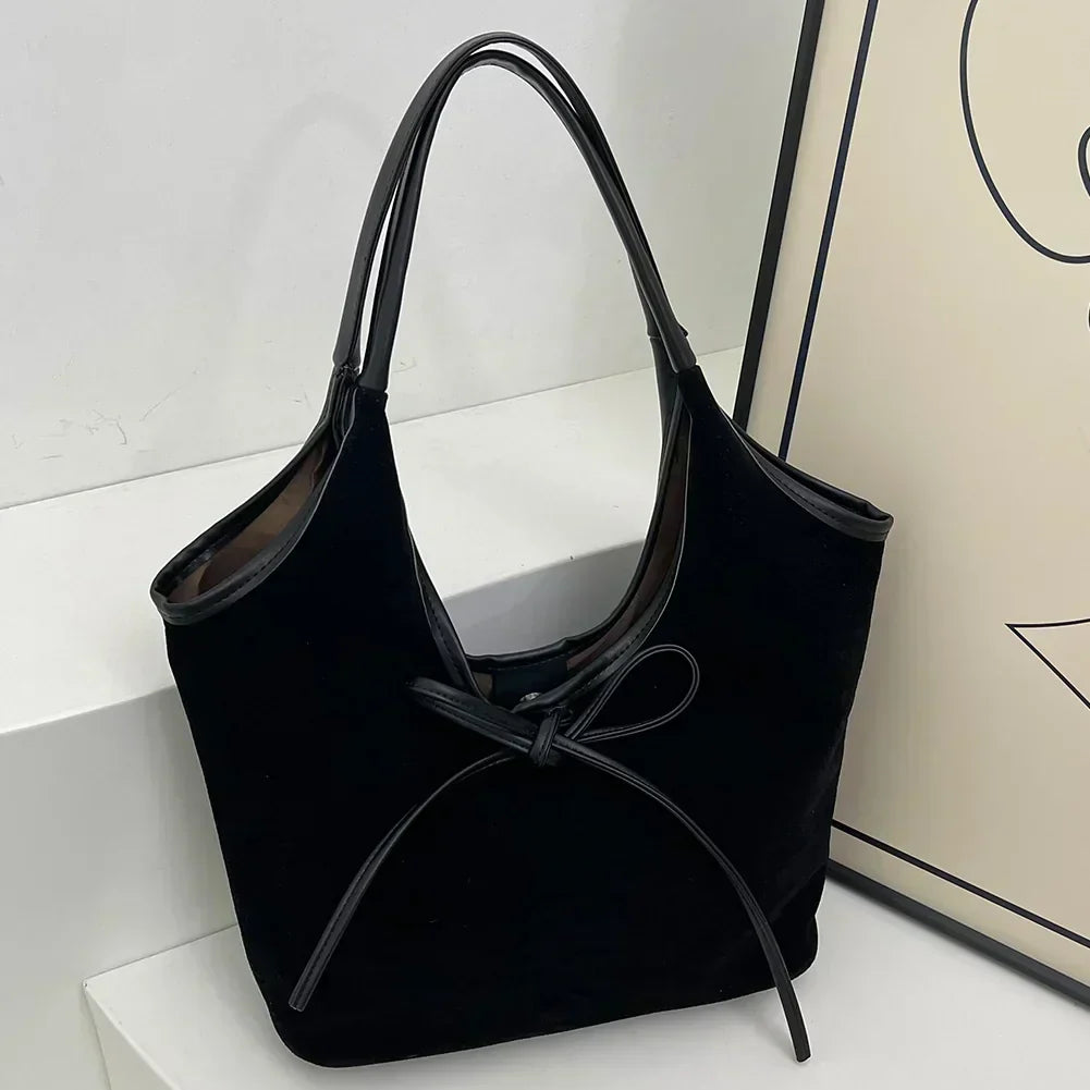 HÉLÈNE – SAC ÉLÉGANT AVEC NŒUD ET TEXTURES VEGAN
