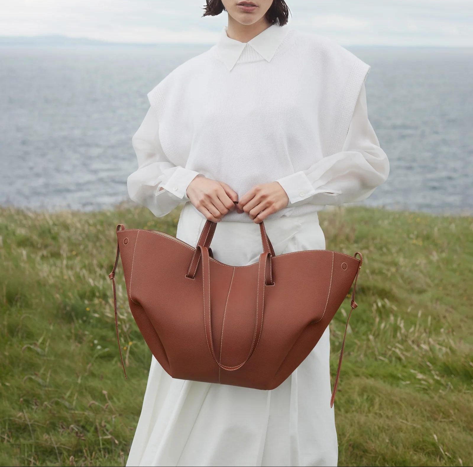 AMBRELLE – GRAND SAC CABAS SOUPLE ET ÉLÉGANT