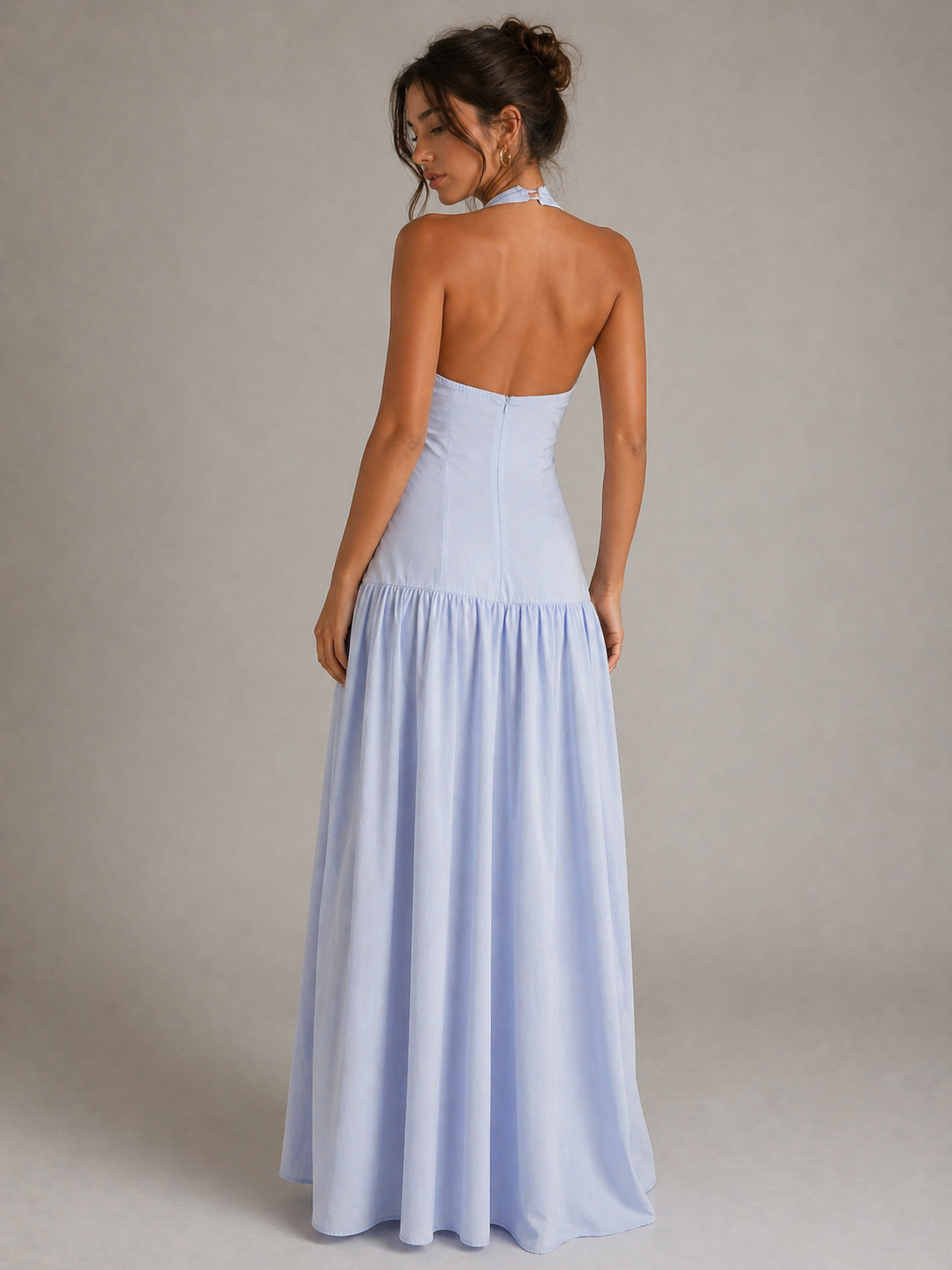 MONÉA – ROBE LONGUE DOS NU À DÉTAILS FRONCÉS