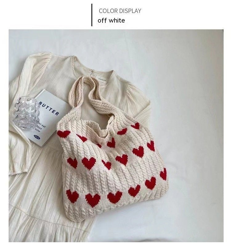 ROSÉLINE – SAC HEARTKNIT À MOTIFS CŒURS