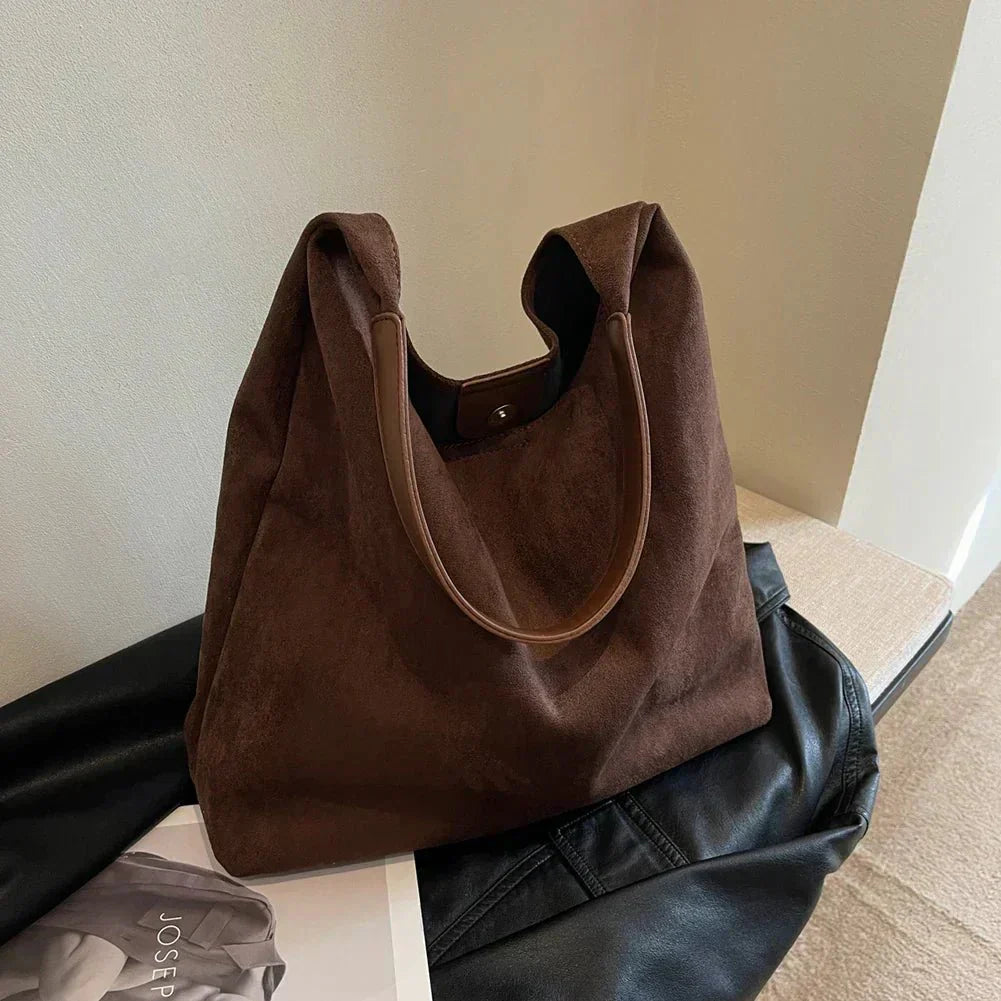 DANA – LE SAC FOURRE-TOUT EN DAIM