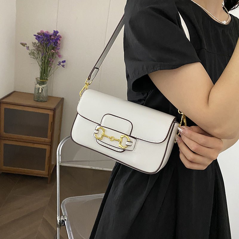 LINA – SAC BANDOULIÈRE ÉLÉGANT À DÉTAIL DORÉ