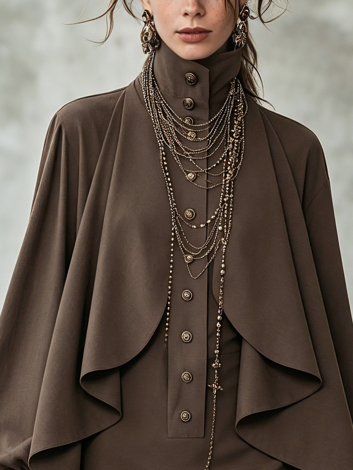 Ariane™ | Robe courte élégante à col montant