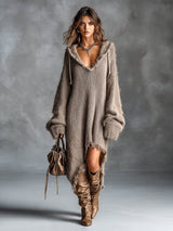 Camille robe midi en maille marron – portée en mouvement