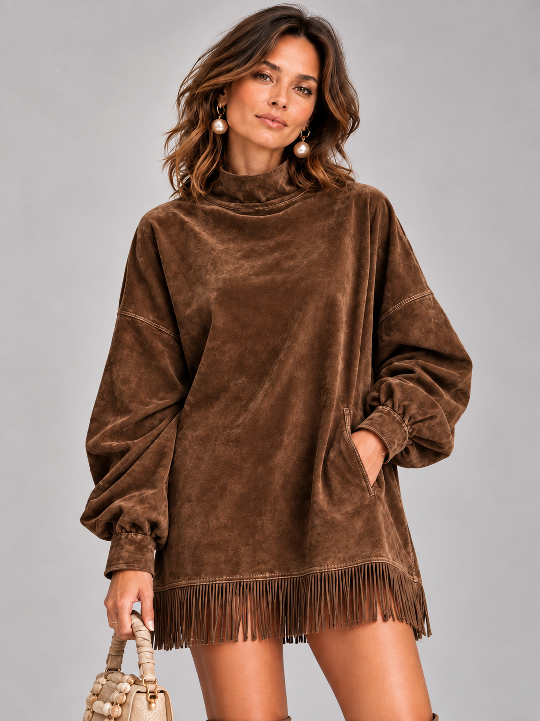 Élise™ | Pull oversize à col montant et franges