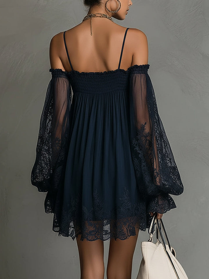 Noémie | Robe courte fluide avec manches en dentelle et style bohème chic