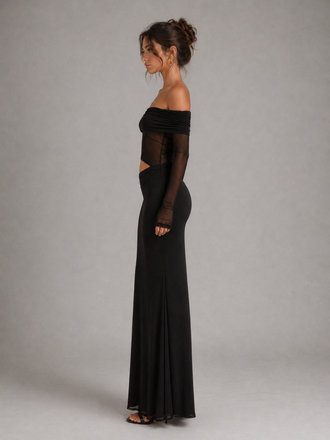MÉLINA – ROBE LONGUE EN TULLE À ÉPAULES DÉNUDÉES