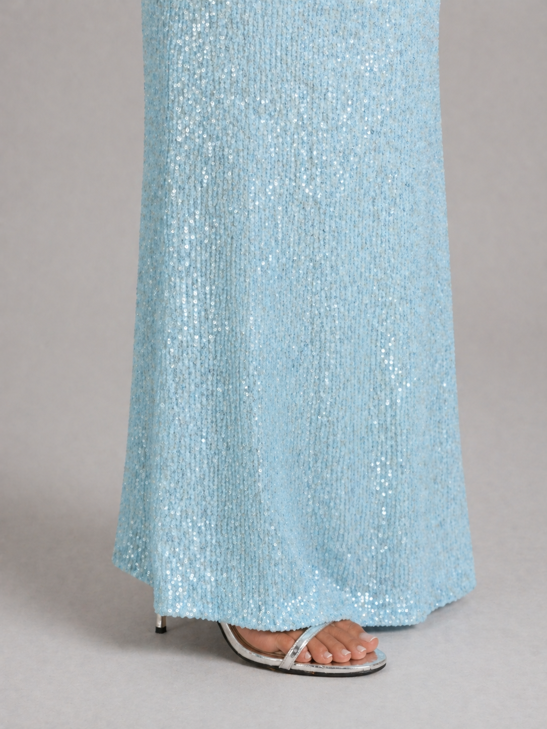 PAULINE – ROBE MAXI SCINTILLANTE POUR MOMENTS SPÉCIAUX