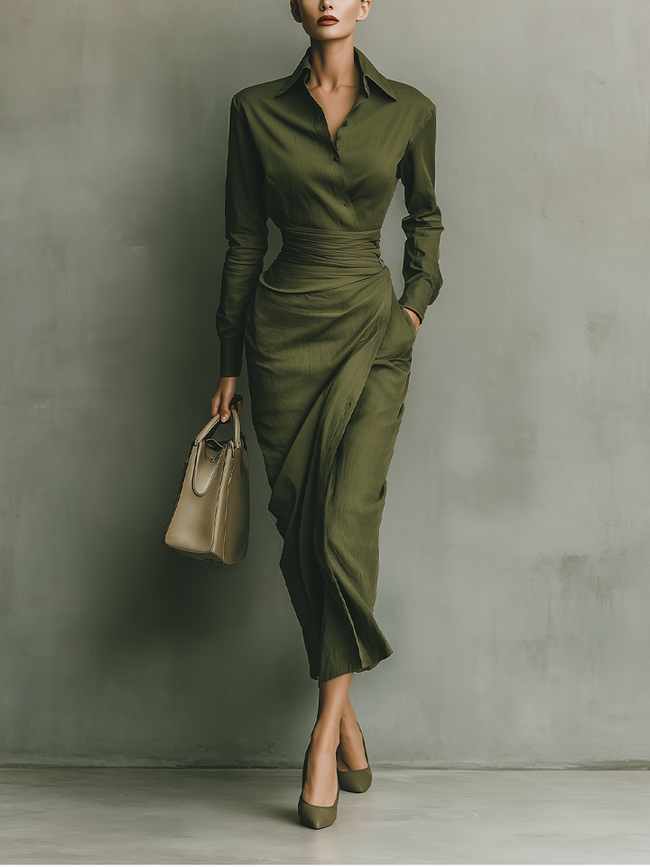 Robe portefeuille satinée avec ceinture – Vert élégant