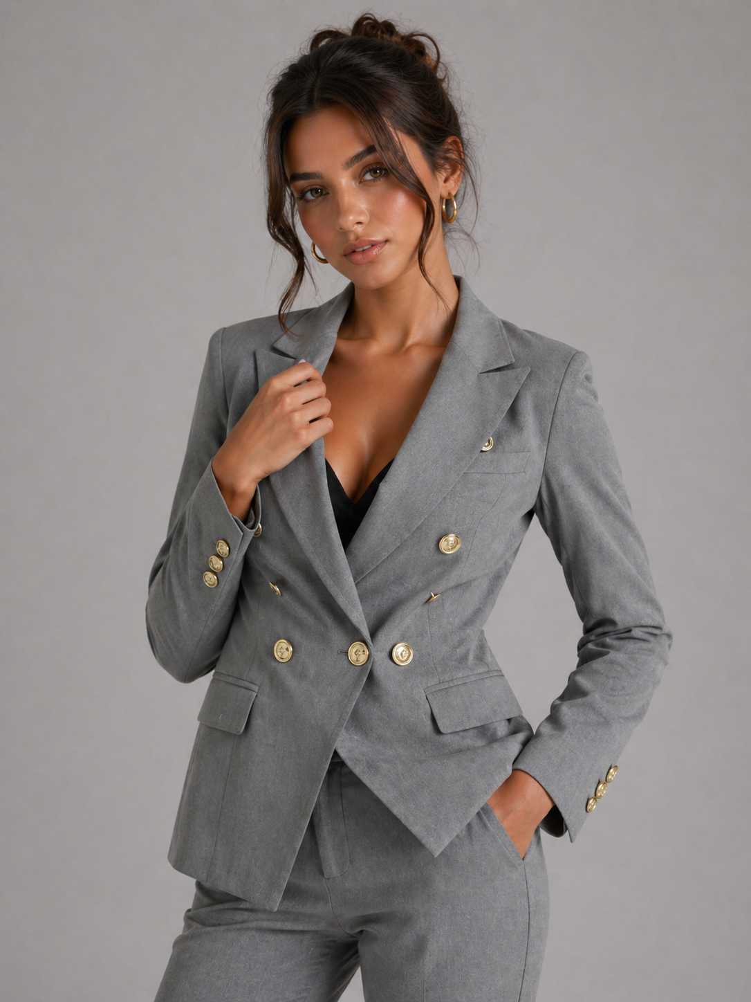 ÉLODIE – BLAZER CROISÉ ET PANTALON AJUSTÉ