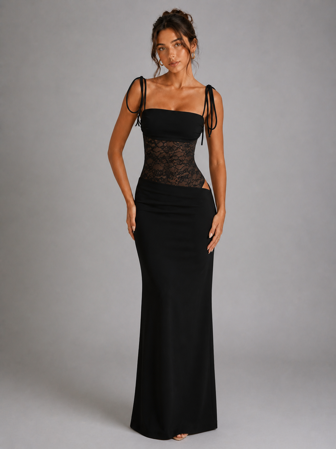 CAMILLE – ROBE LONGUE EN DENTELLE À BRETELLES