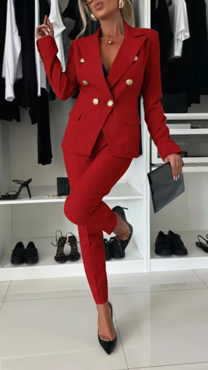 Tailleur Iconique Slim Élégance
