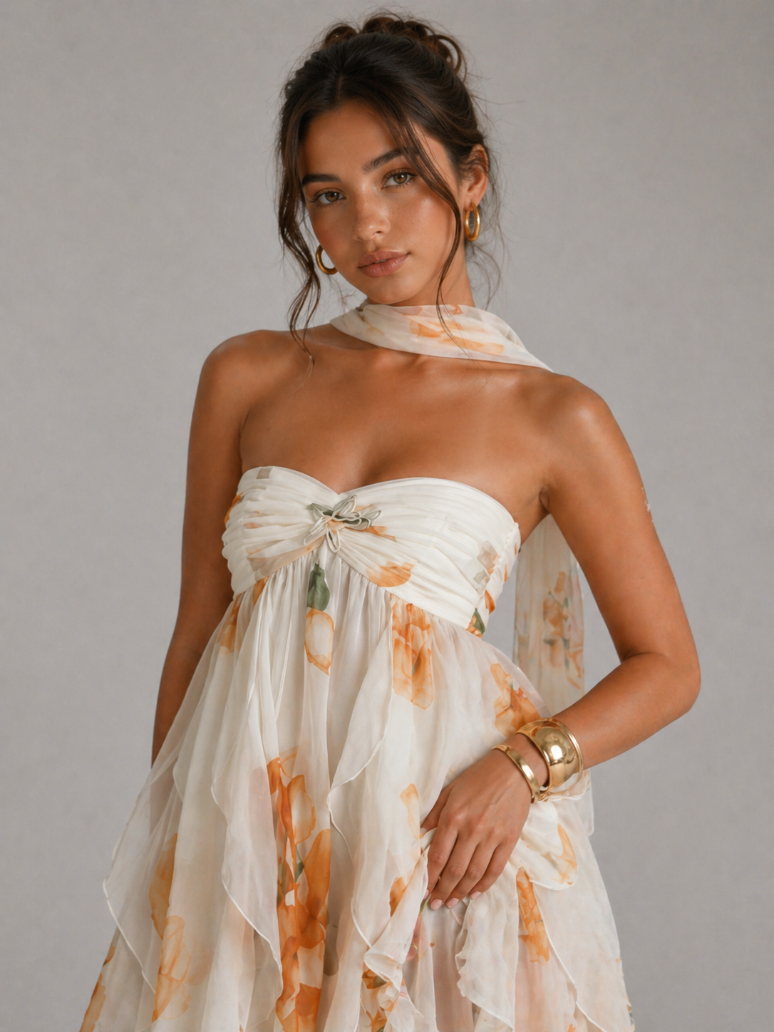 SOLÈNE – ROBE COURTE FLEURIE À VOLANTS