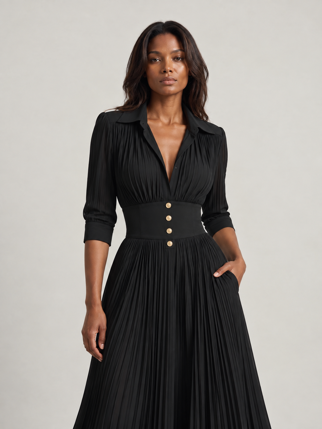 Robe longue plissée de luxe avec ceinture ajustable et col tailleur