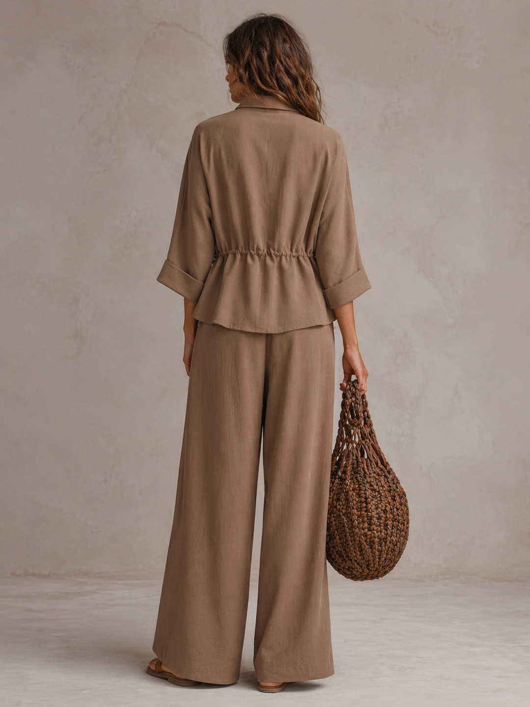 Camille | Ensemble fluide élégant avec taille ajustable et coupe moderne