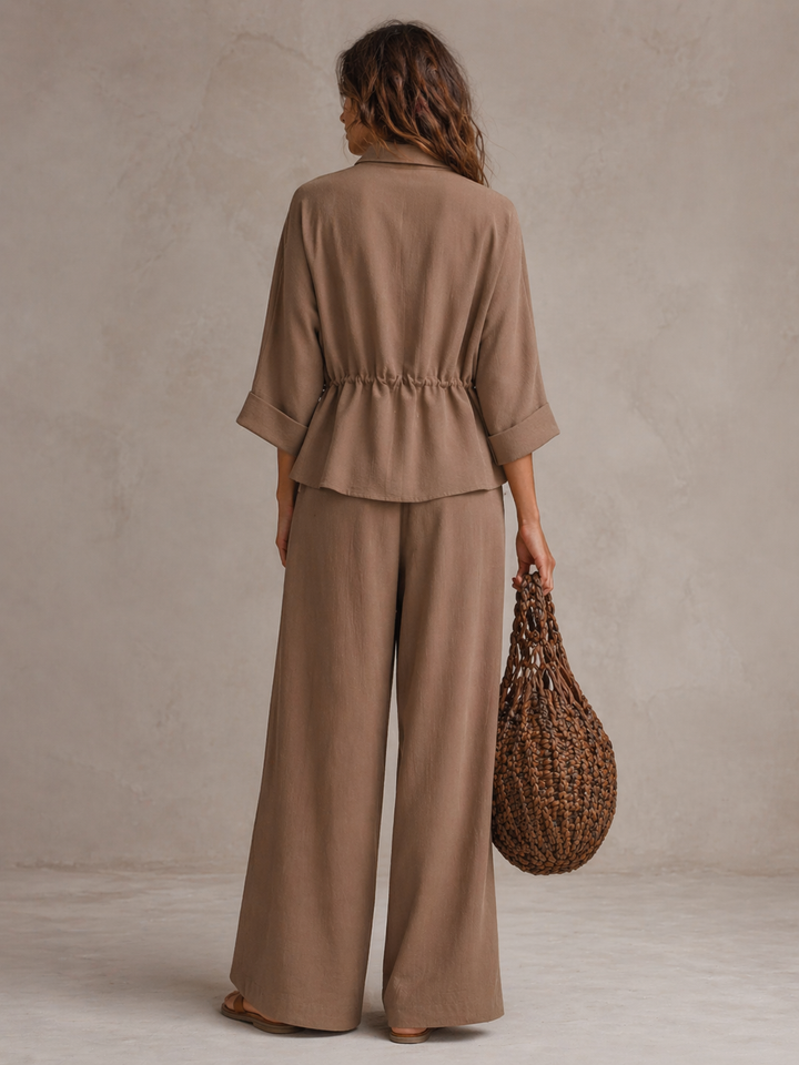 Camille | Ensemble fluide élégant avec taille ajustable et coupe moderne