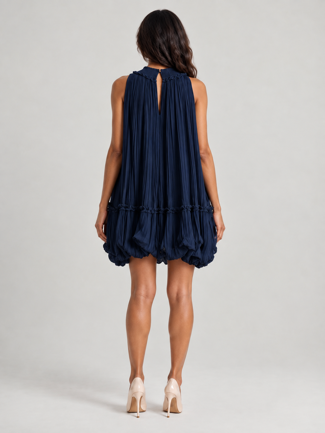 Noémie | Robe courte fluide avec manches en dentelle et style bohème chic