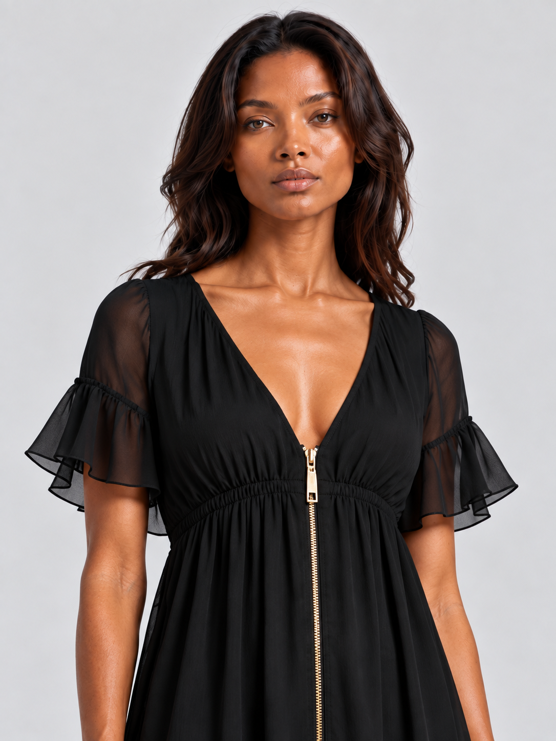 Noémie | Robe Courte Élégante avec Zip Doré et Dentelle