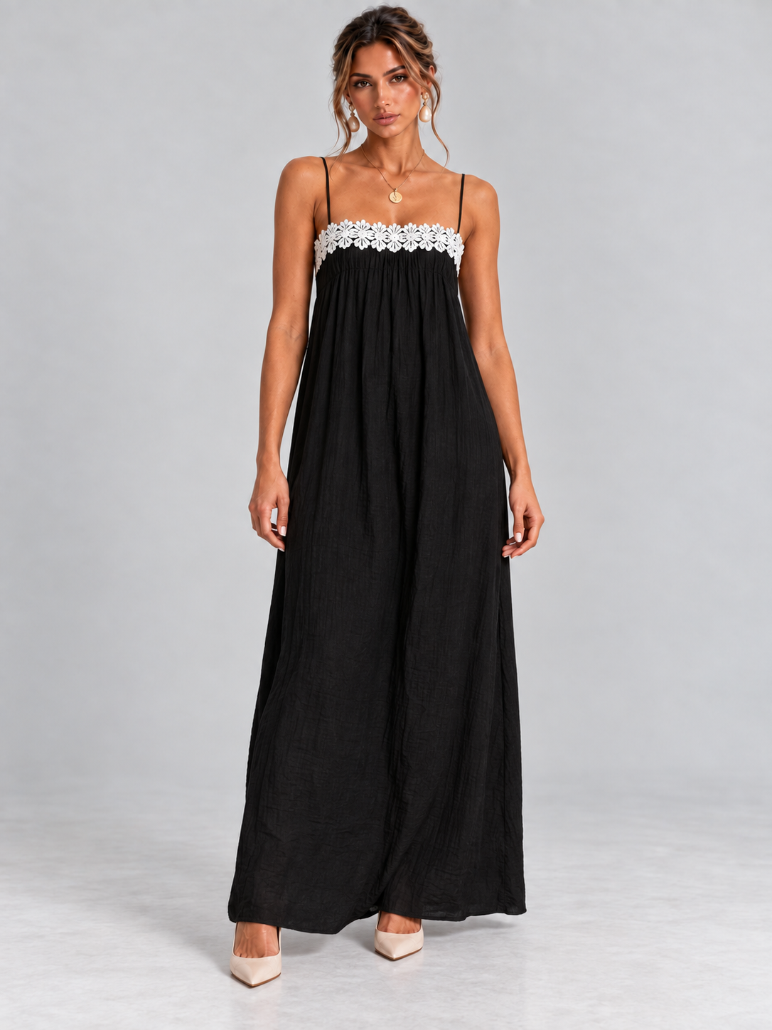 Amélie | Robe longue fluide à dentelle florale