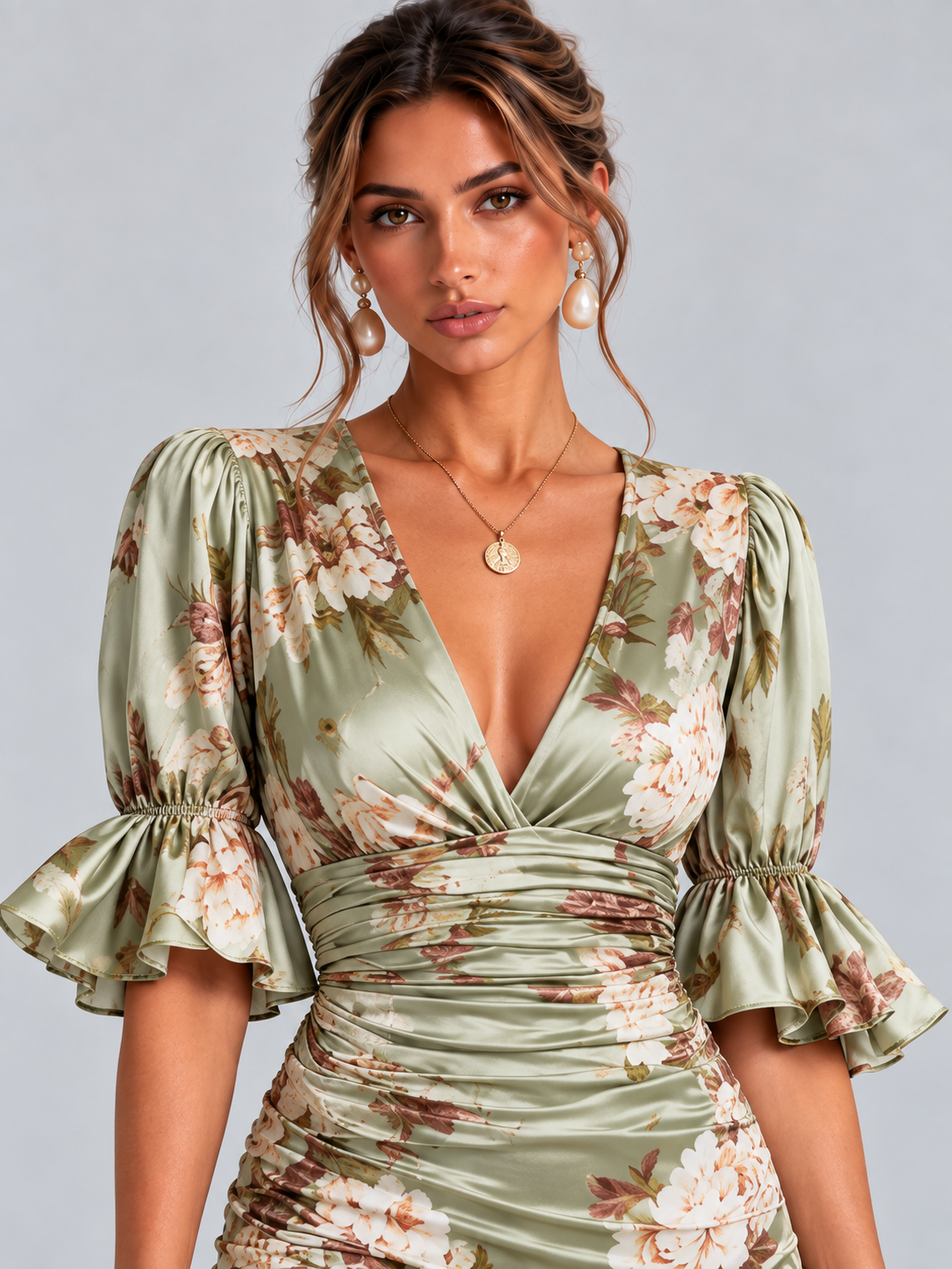 Camille | Robe élégante fleurie avec coupe cintrée et détails fluides