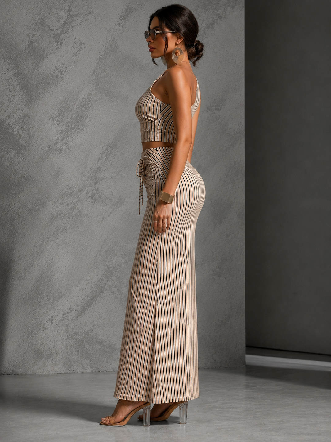 Clara | Ensemble rayé deux pièces avec haut asymétrique