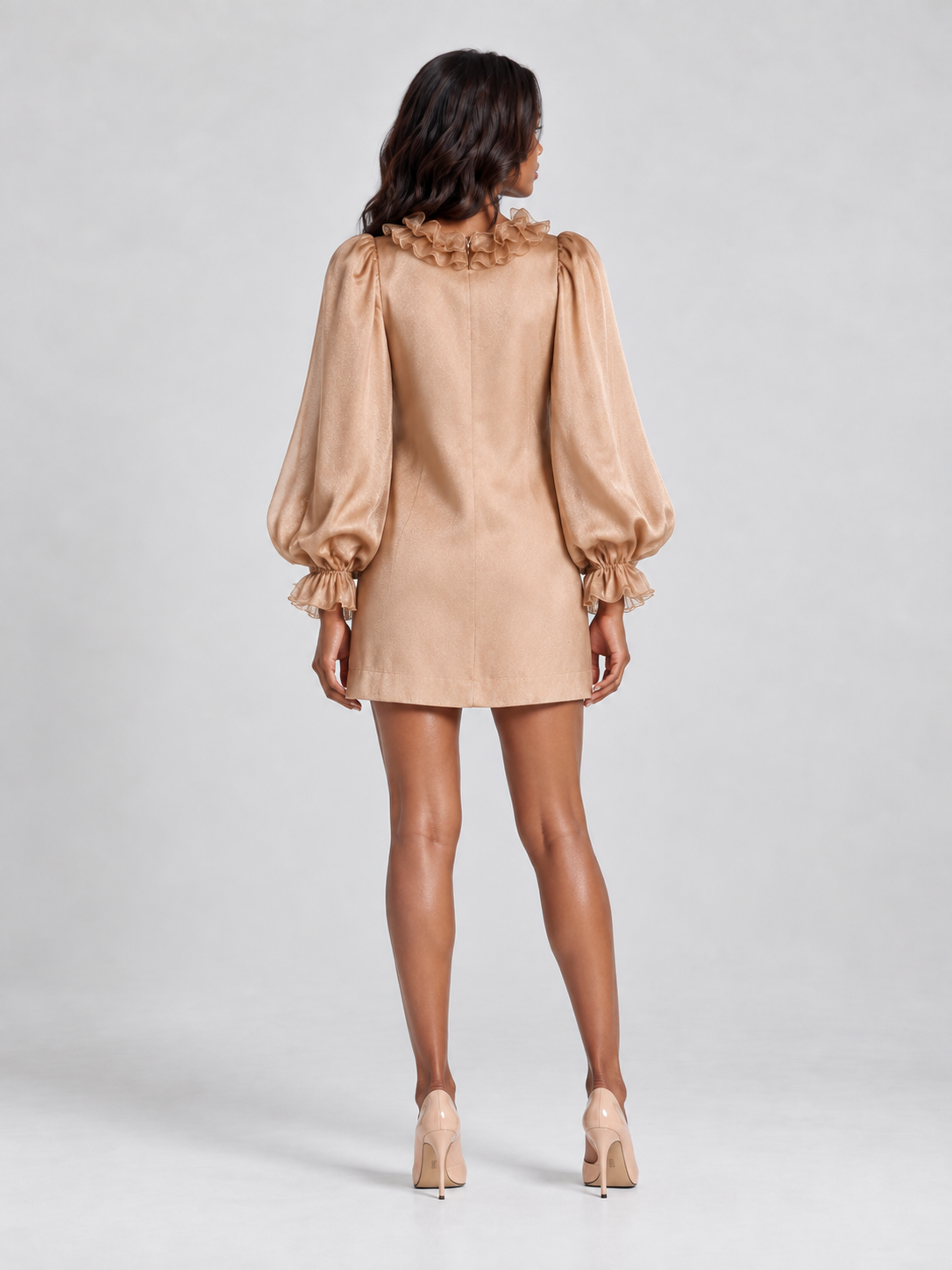 Élise™ | Robe courte à volants élégants