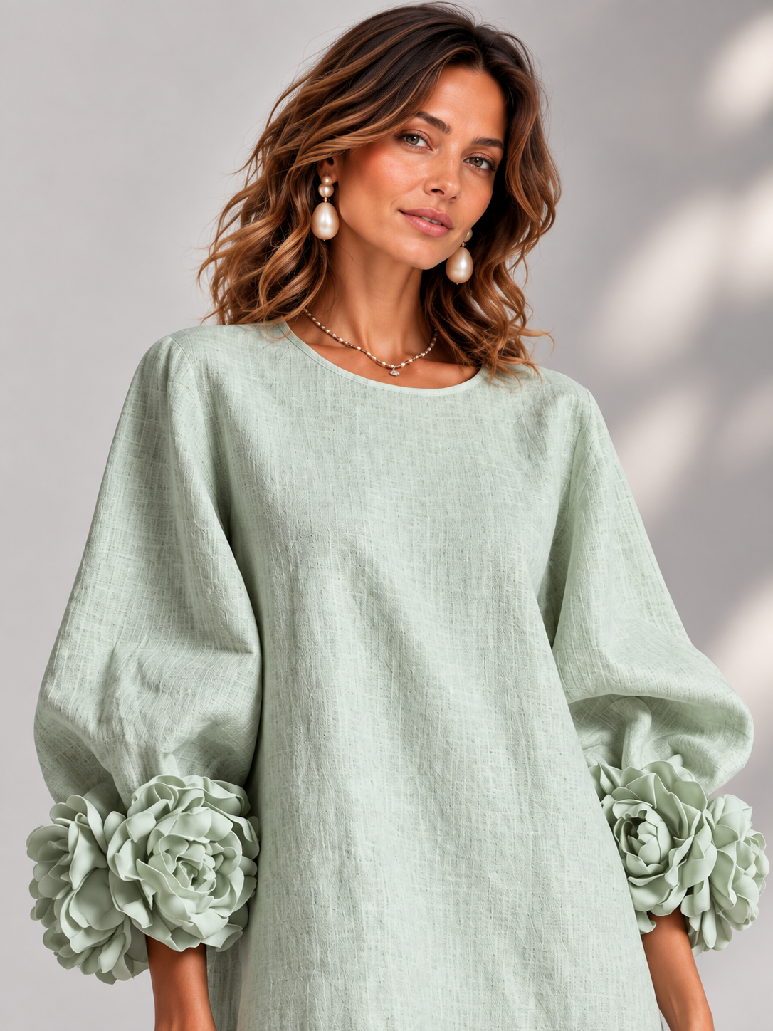 Éléonore™ | Robe courte élégante à détails floraux