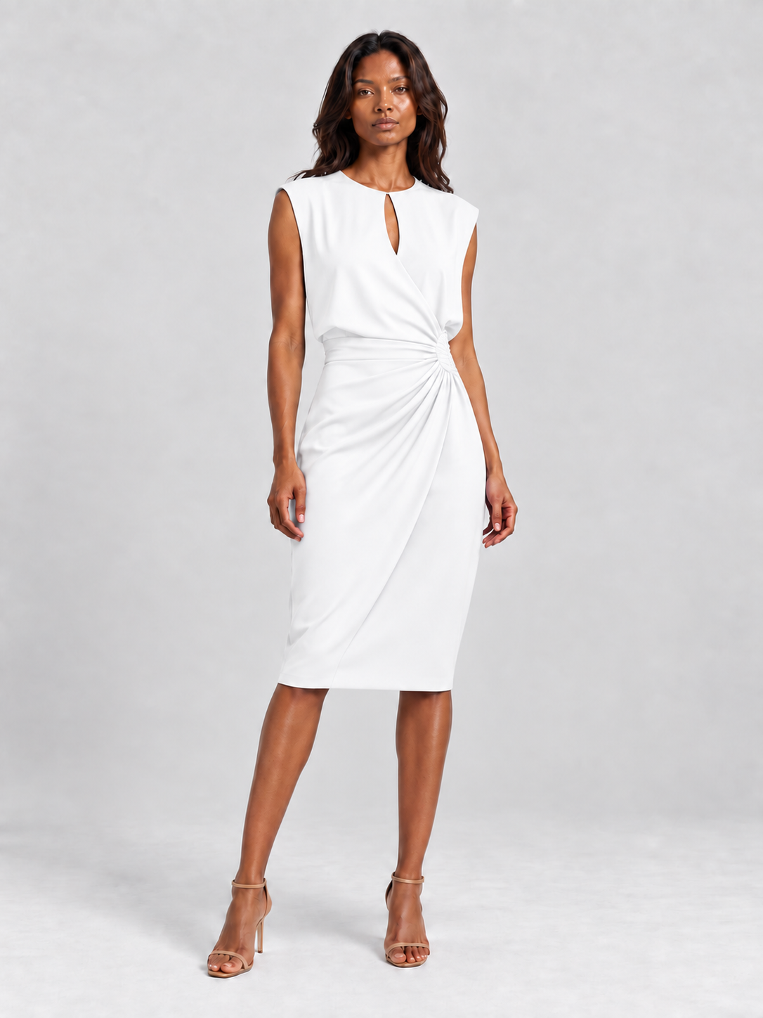 Robe drapée sans manches à détail plissé et encolure goutte