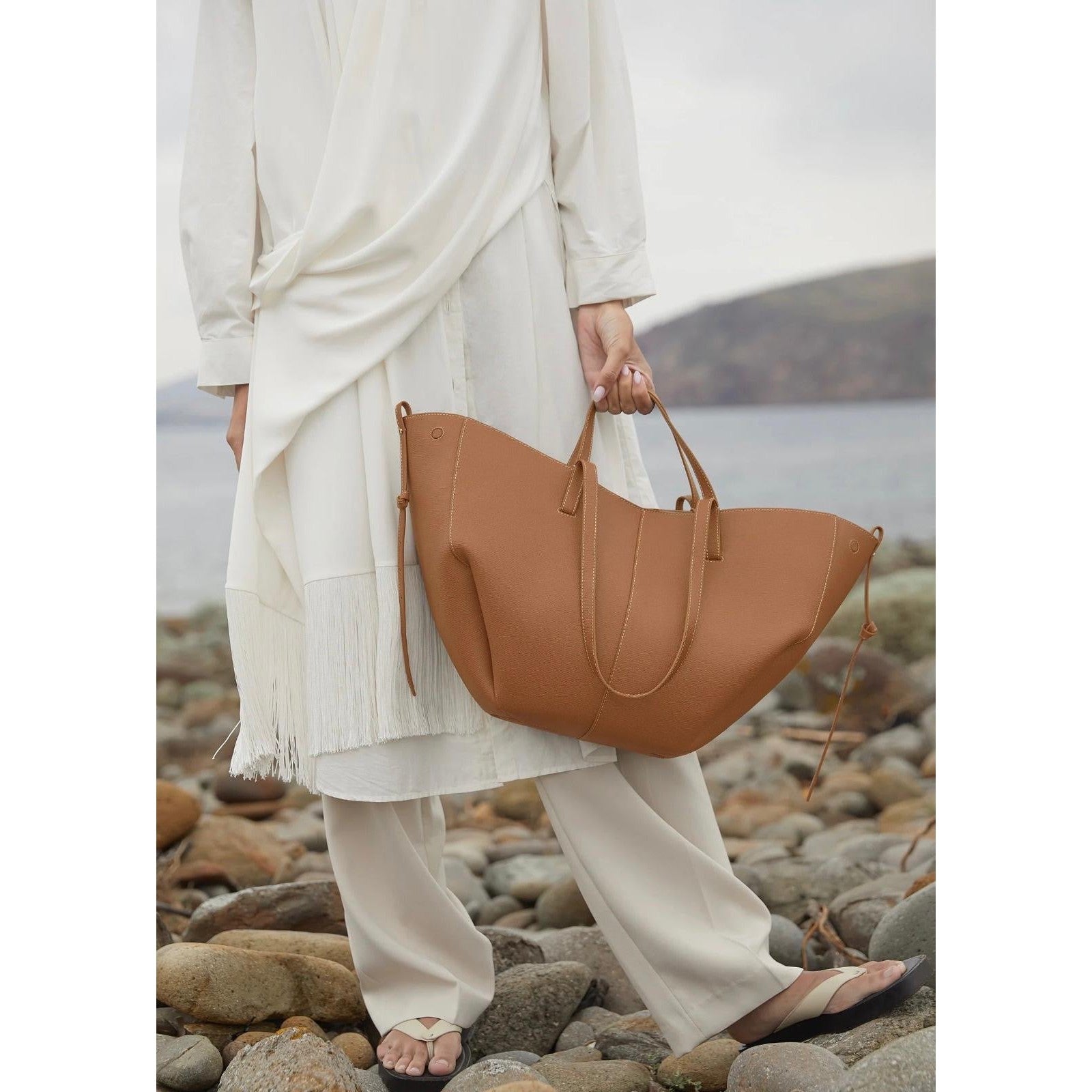 AMBRELLE – GRAND SAC CABAS SOUPLE ET ÉLÉGANT