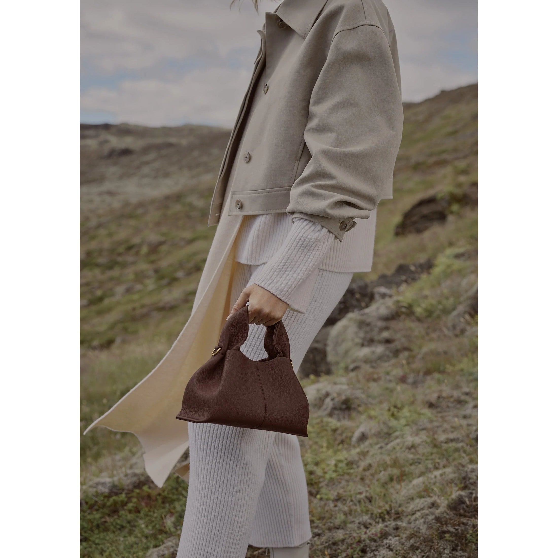 RAVOLLA – SAC À MAIN SOUPLE AU DESIGN MODERNE