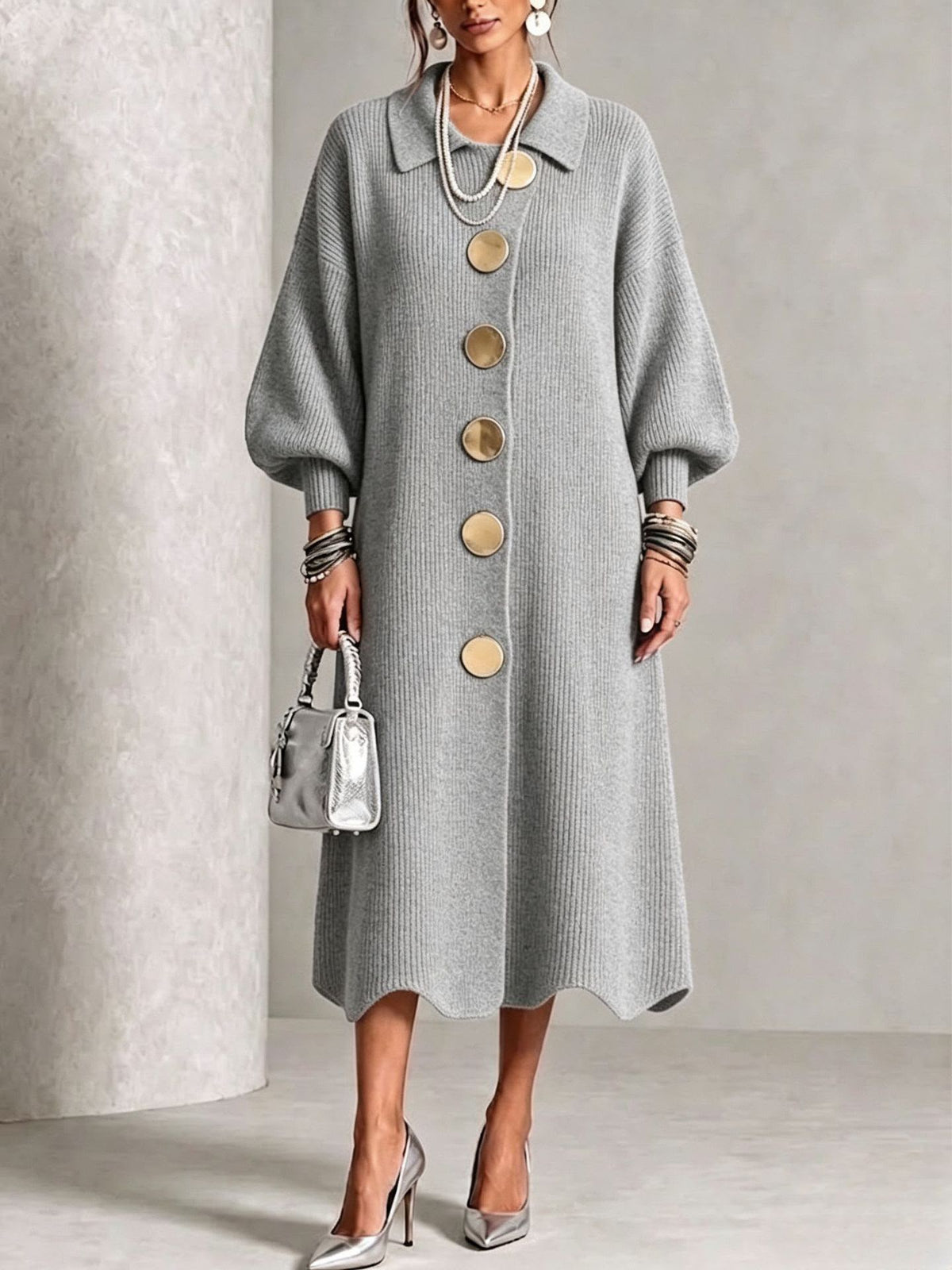 Camille™ | Robe longue élégante à boutons dorés