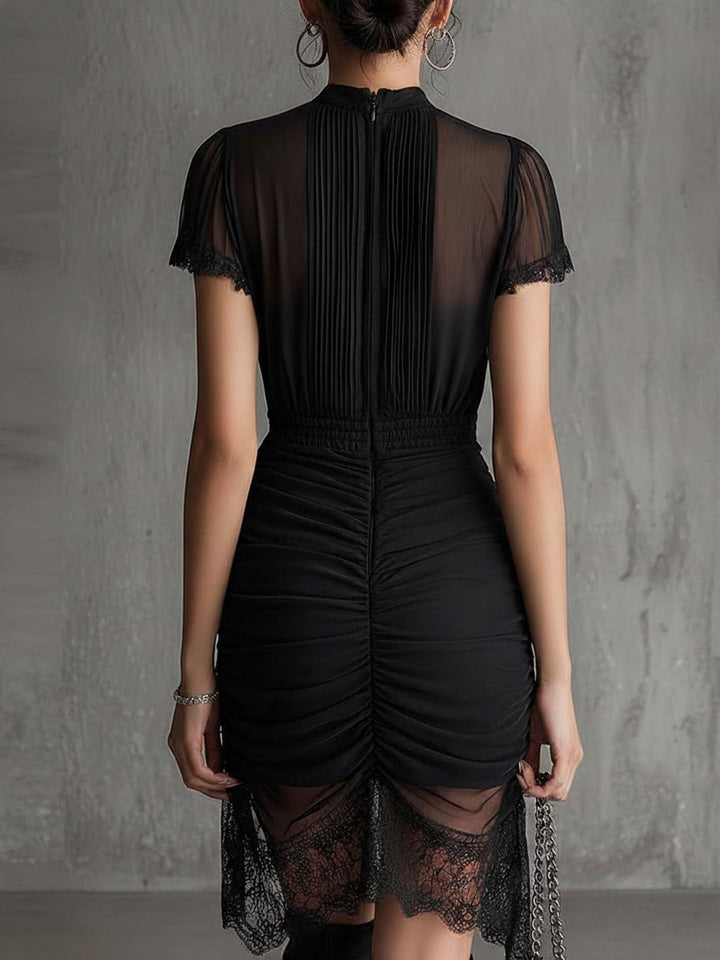 Noémie | Robe élégante en dentelle et mesh