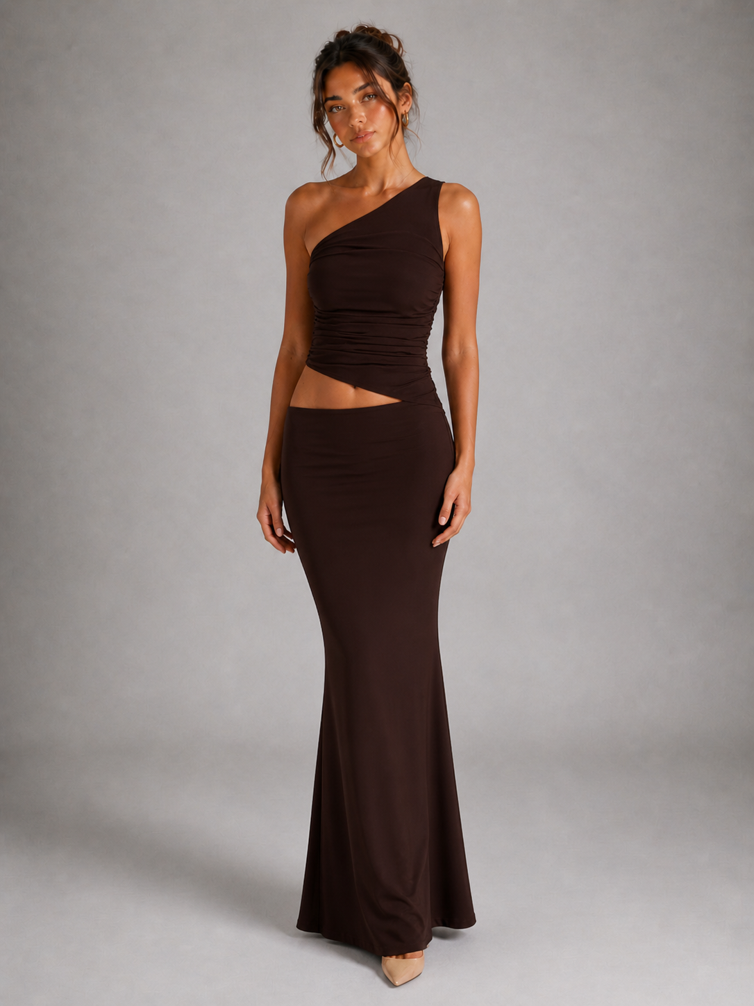 CHLOÉ – ROBE LONGUE ASYMÉTRIQUE À ÉPAULE UNIQUE