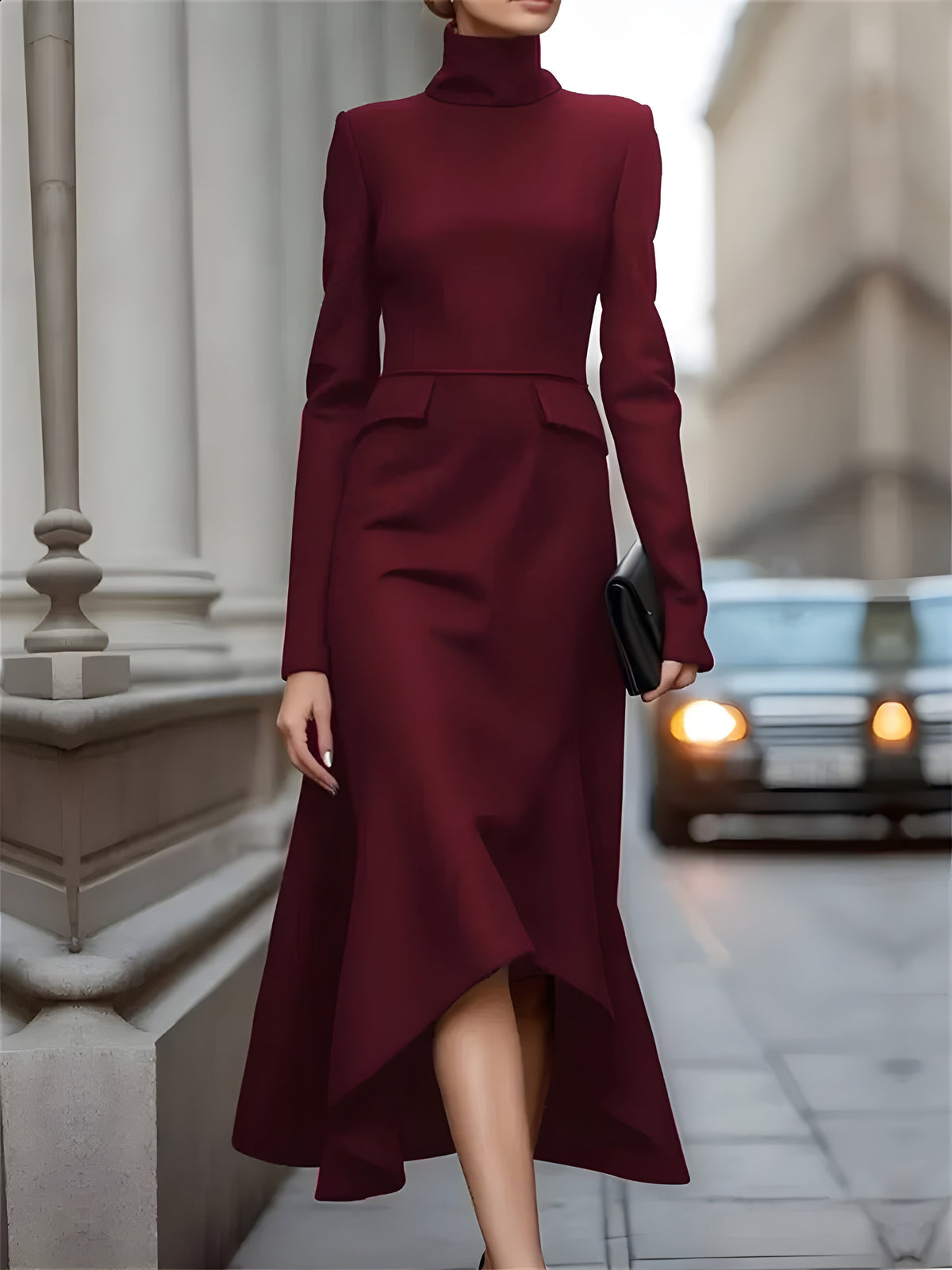 Élégante Robe Longue à Col Montant