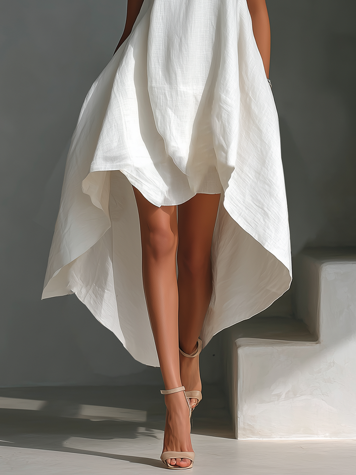 Alina | Robe asymétrique fluide en tissu léger au style minimaliste chic