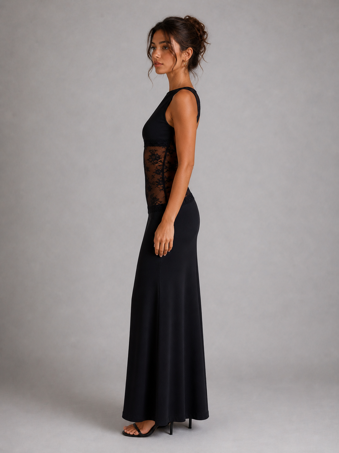 ESMÉRA – ROBE LONGUE NOIRE EN DENTELLE