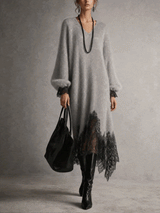 Noémie robe pull en maille scintillante grise – en mouvement
