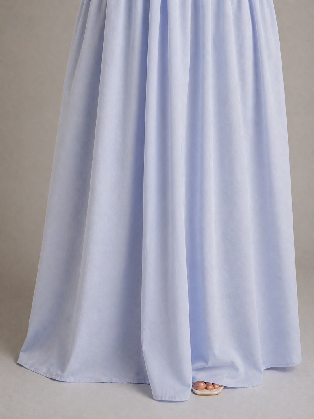 MONÉA – ROBE LONGUE DOS NU À DÉTAILS FRONCÉS