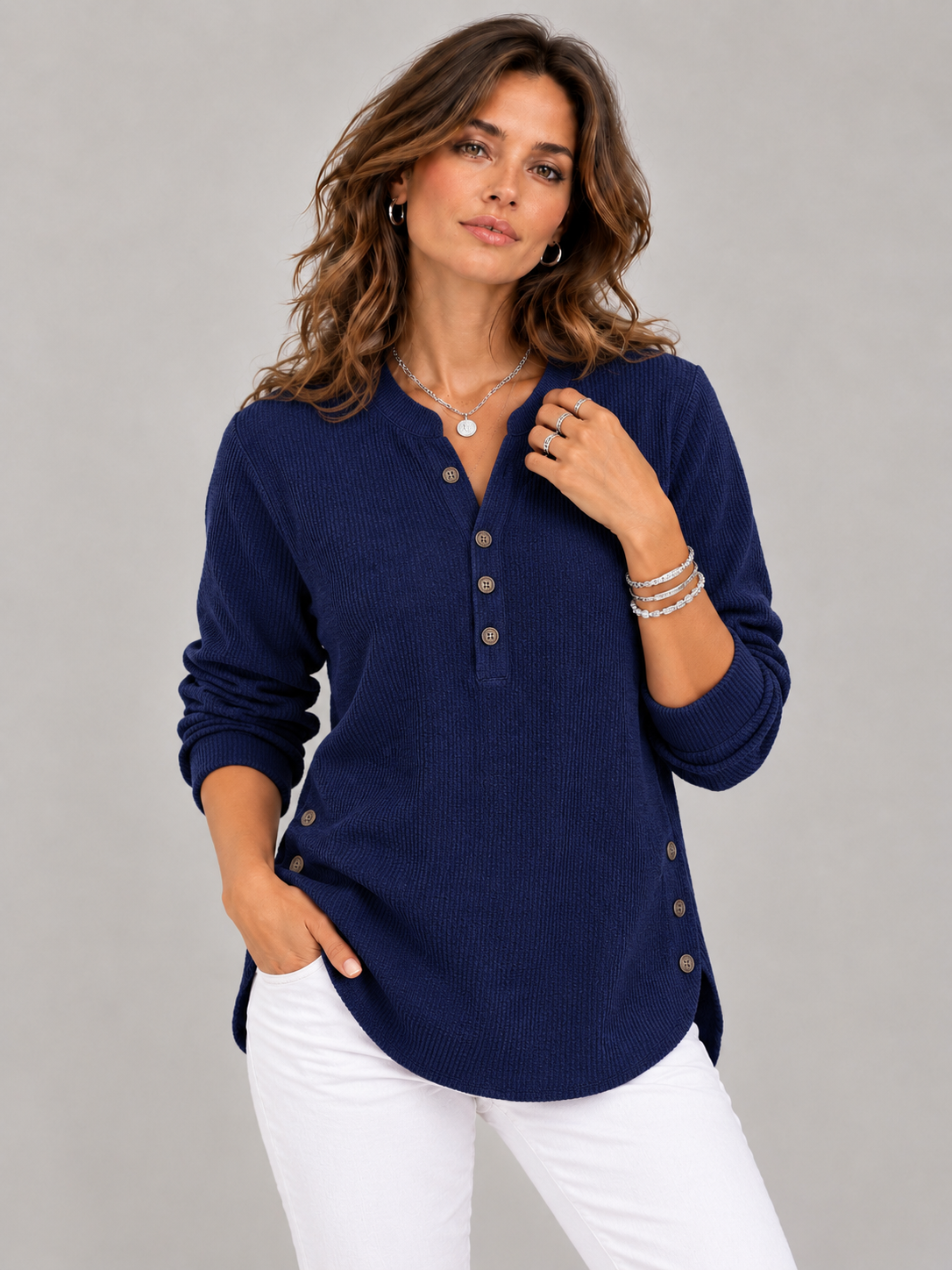 Blanche™ | Tunique Henley avec boutons