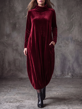 Margot robe longue en velours rouge – vue de face