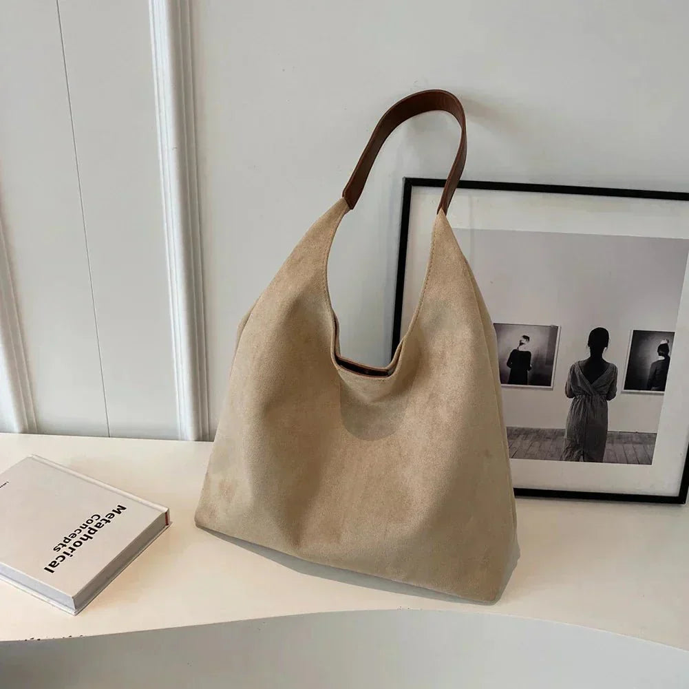 DANA – LE SAC FOURRE-TOUT EN DAIM