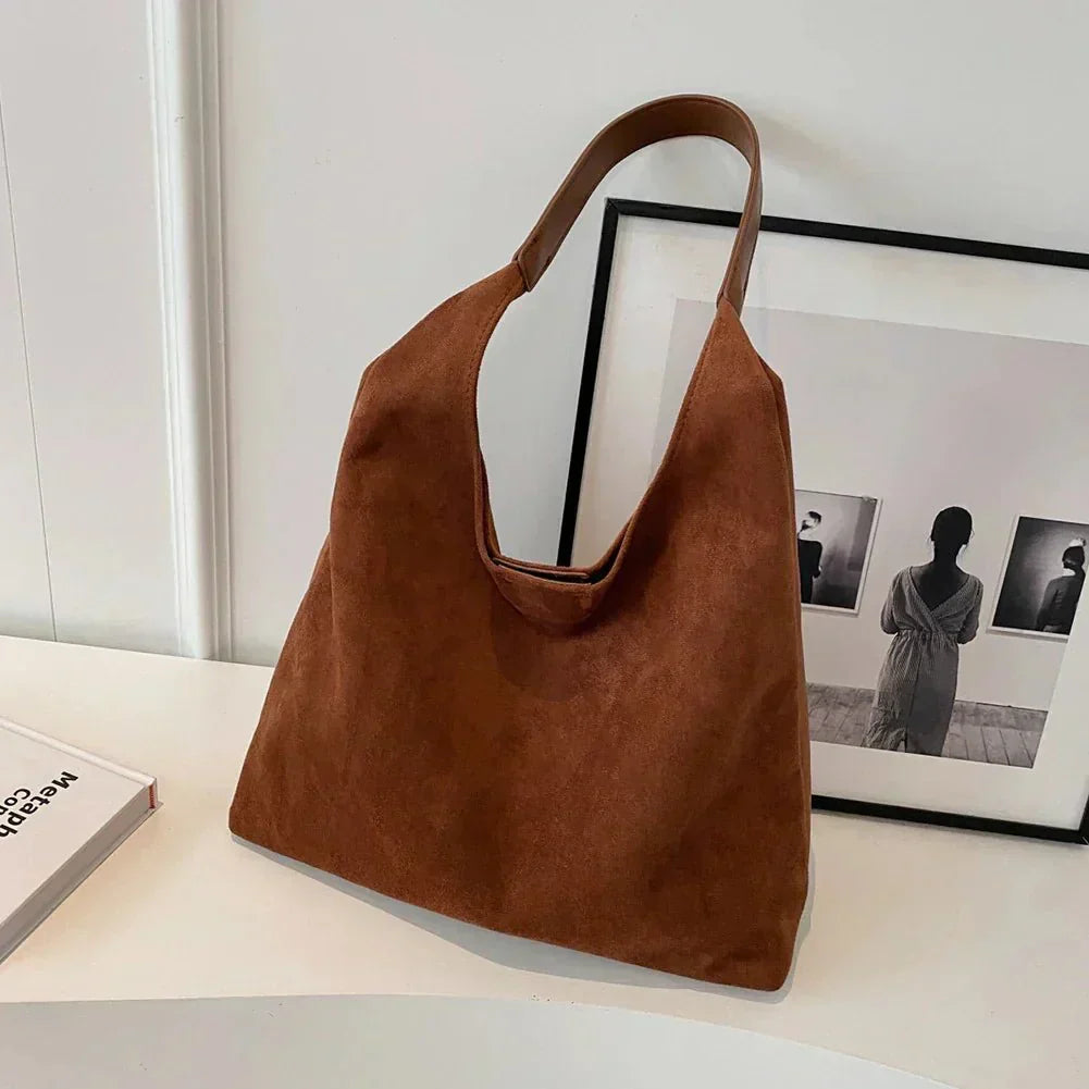 DANA – LE SAC FOURRE-TOUT EN DAIM