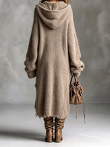 Margot robe pull à capuche marron – vue de dos avec capuche